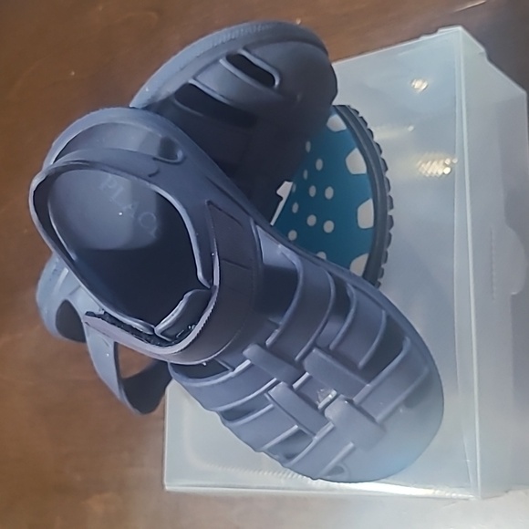 The Children's Place Navy Blue Kids Sandals - Picture 1 of 5